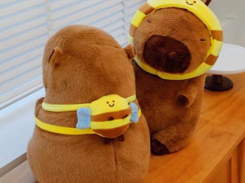 Peluche de Capibara (Abeja) 40cm-45cm