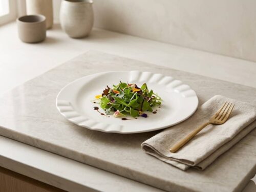 PLATO CON RELIEVE