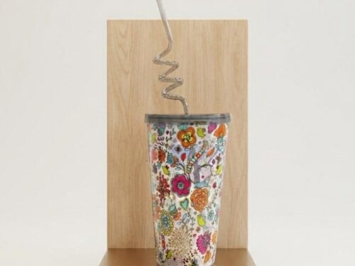 VASO DE PITILLO CON FIGURA