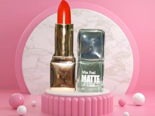 LABIAL EN BARRA MATTE MISS FON