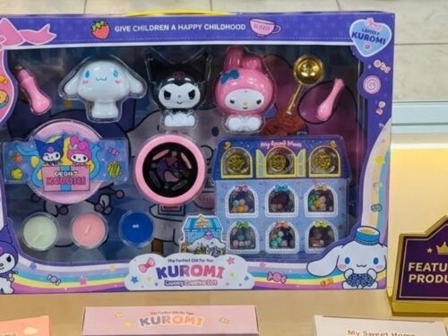 JUEGO DE CREATIVIDAD DE KUROMI