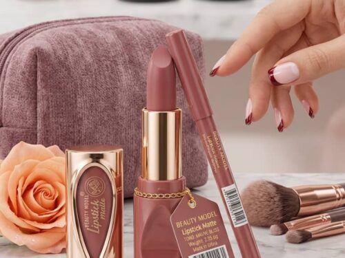 LABIAL EN BARRA Y LÁPIZ DELINEADOR BEAUTY MODEL